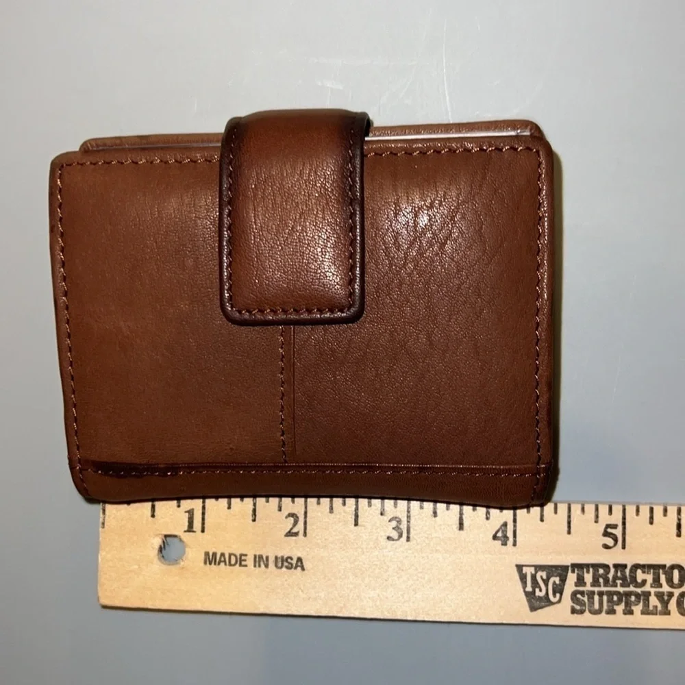 Vintage Wilson Leather Brown Wallet ID & Photos
